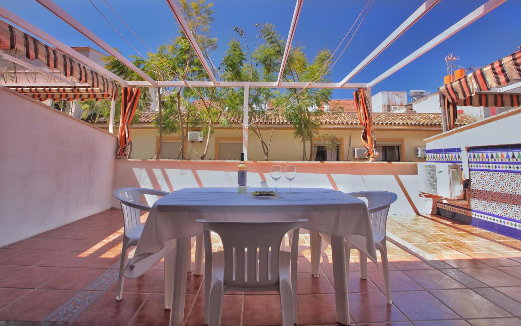 Wavefront Retreat By Gms Apartamentos Fuengirola Exterior foto